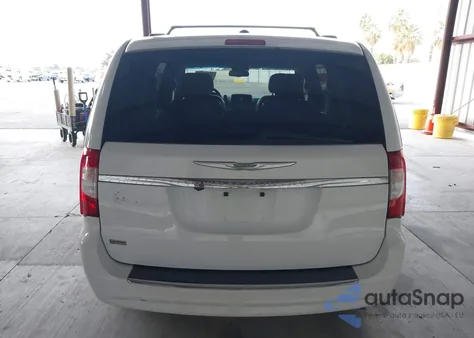 2016 Chrysler Town & Country Touring from USA, damaged, VIN 2C4RC1BG4GR296638